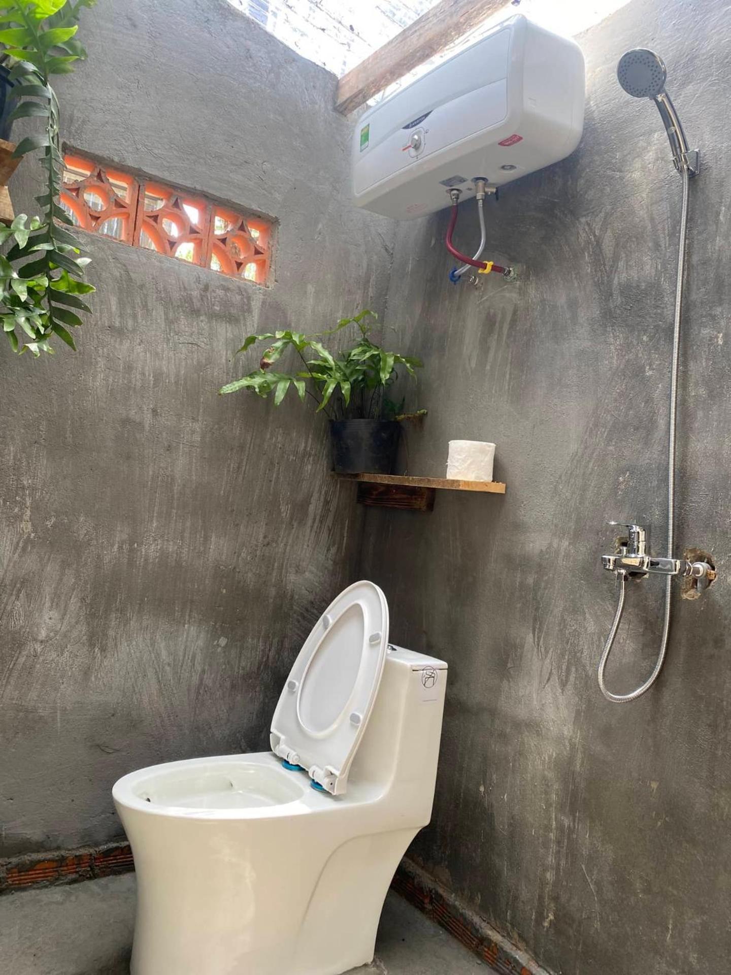 La Maison Homestay Mang Den Tỉnh Kontum Exterior photo