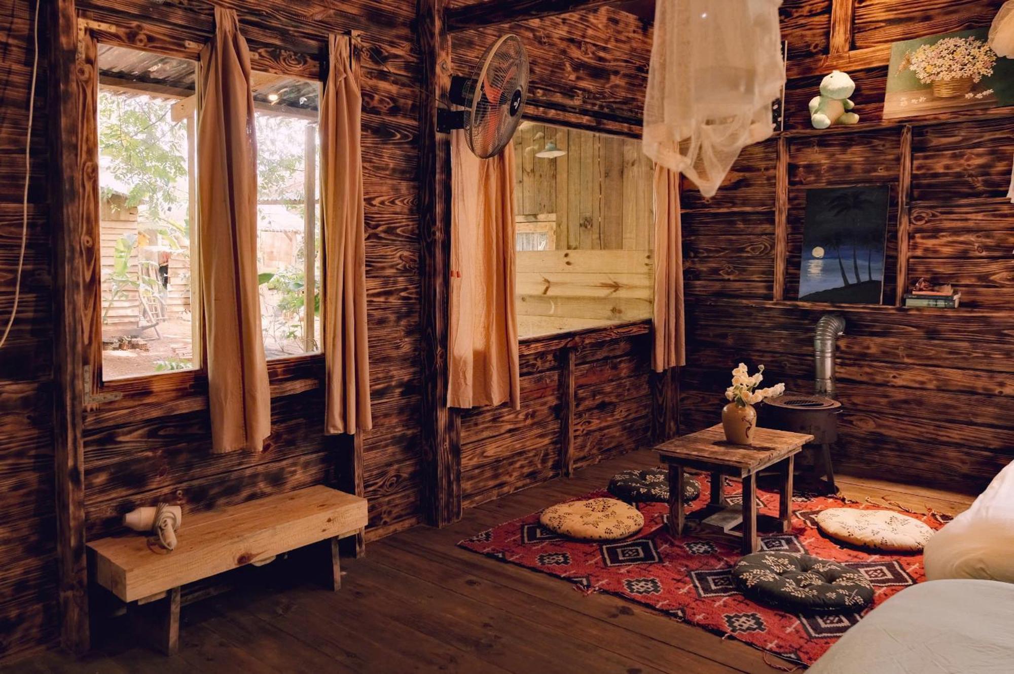 La Maison Homestay Mang Den Tỉnh Kontum Exterior photo